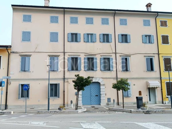casa indipendente in vendita a Romans d'Isonzo