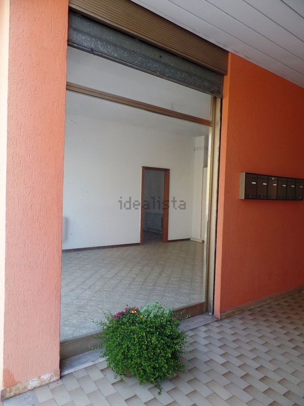 ufficio in vendita a Romans d'Isonzo