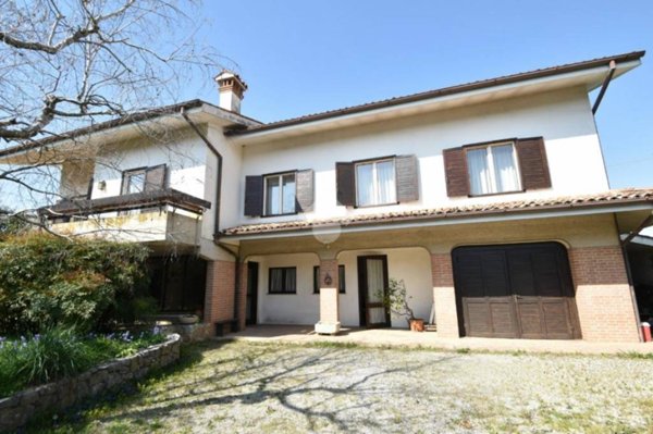 casa indipendente in vendita a Romans d'Isonzo