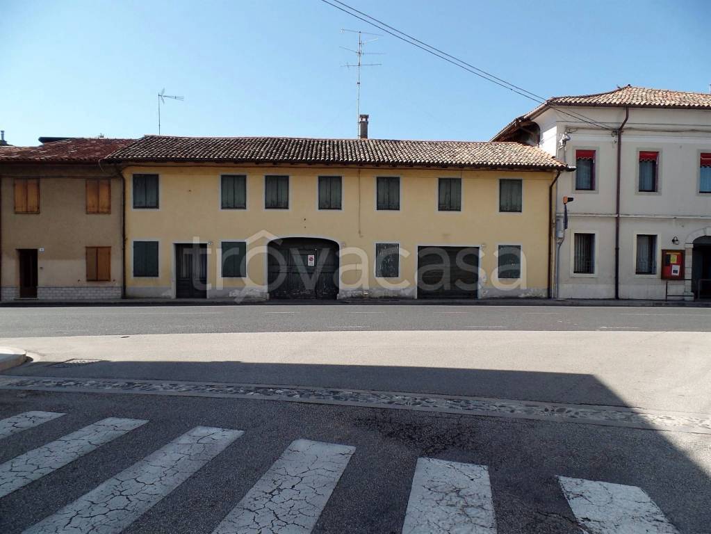 appartamento in vendita a Romans d'Isonzo