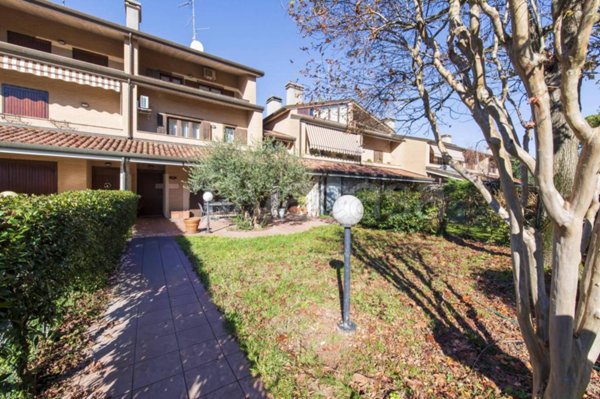 casa indipendente in vendita a Romans d'Isonzo