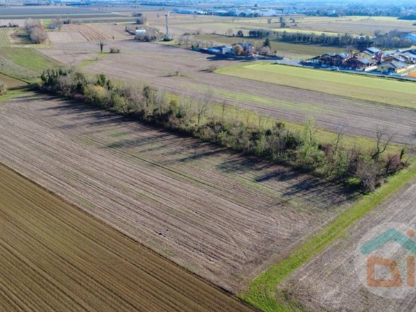 terreno agricolo in vendita a Romans d'Isonzo