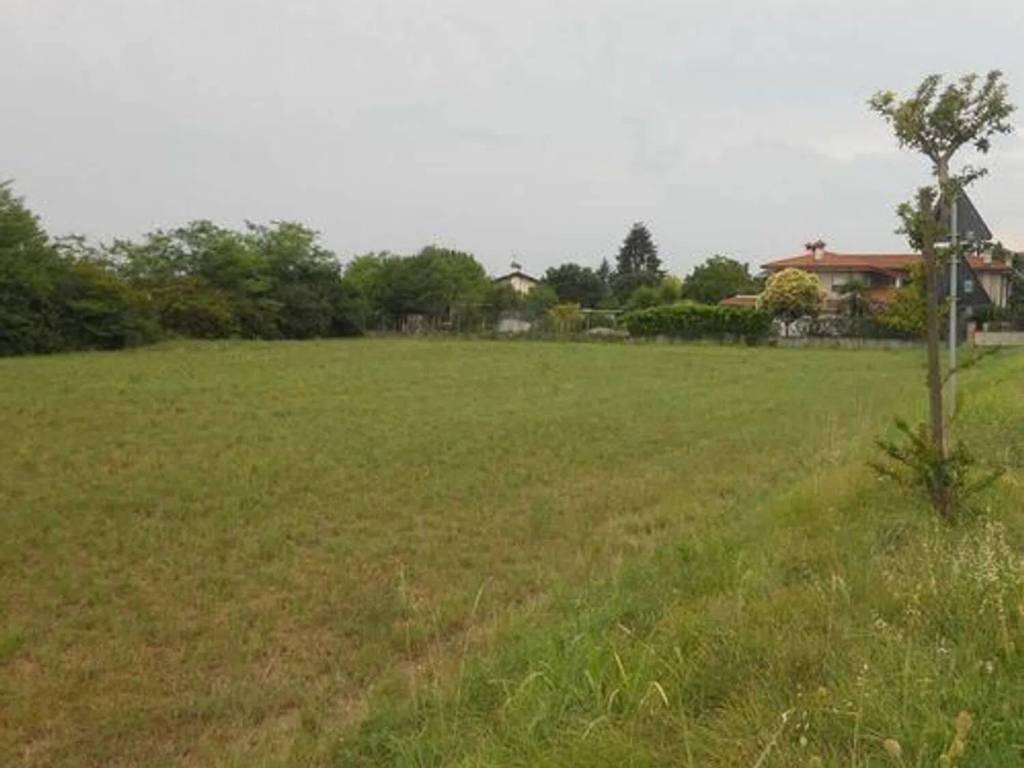 terreno edificabile in vendita a Romans d'Isonzo