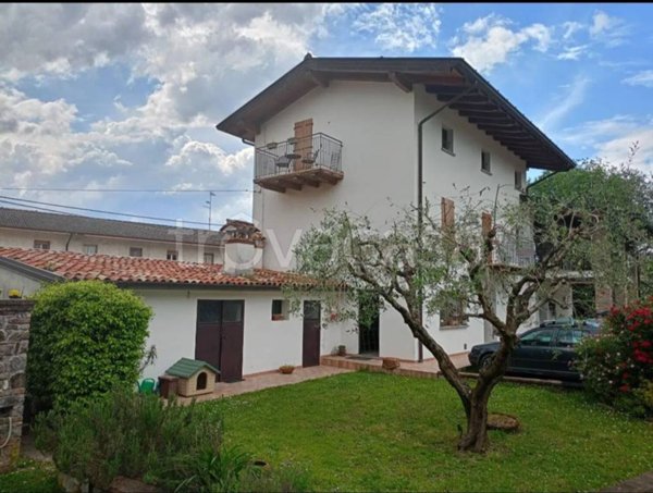 casa indipendente in vendita a Romans d'Isonzo