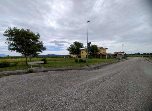 terreno edificabile in vendita a Romans d'Isonzo