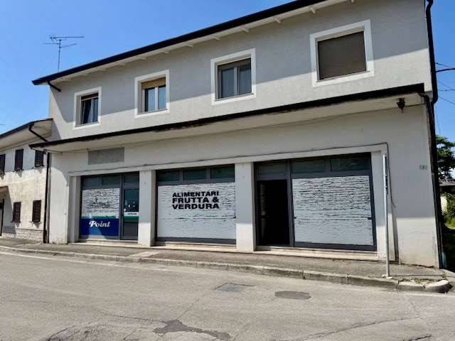 negozio in vendita a Ronchi dei Legionari in zona Vermegliano