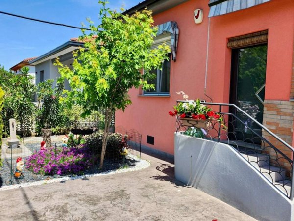 casa indipendente in vendita a Ronchi dei Legionari