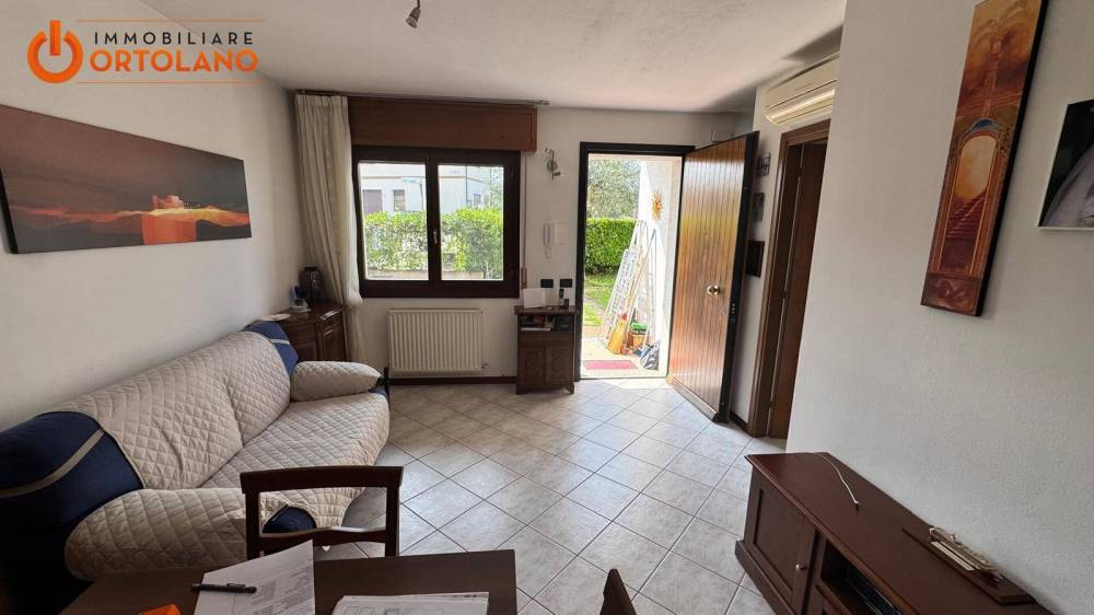 appartamento in vendita a Ronchi dei Legionari in zona Selz