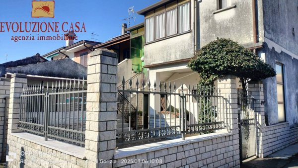 casa indipendente in vendita a Ronchi dei Legionari in zona Vermegliano