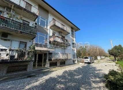 appartamento in vendita a Ronchi dei Legionari in zona Soleschiano