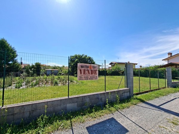 casale in vendita a Ronchi dei Legionari in zona Vermegliano