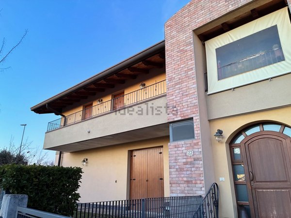casa indipendente in vendita a Ronchi dei Legionari in zona Soleschiano