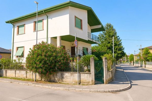 appartamento in vendita a Ronchi dei Legionari
