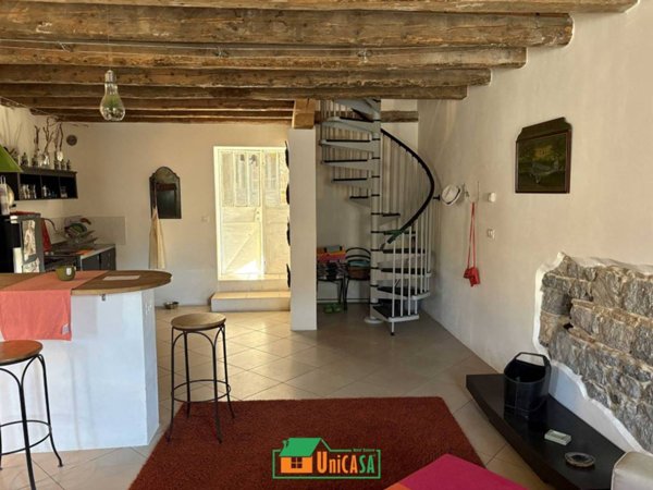 casa indipendente in vendita a Ronchi dei Legionari in zona Vermegliano