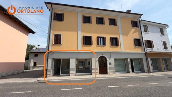locale commerciale in vendita a Ronchi dei Legionari