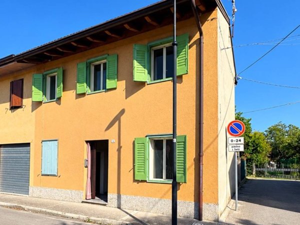 casa indipendente in vendita a Ronchi dei Legionari in zona Vermegliano