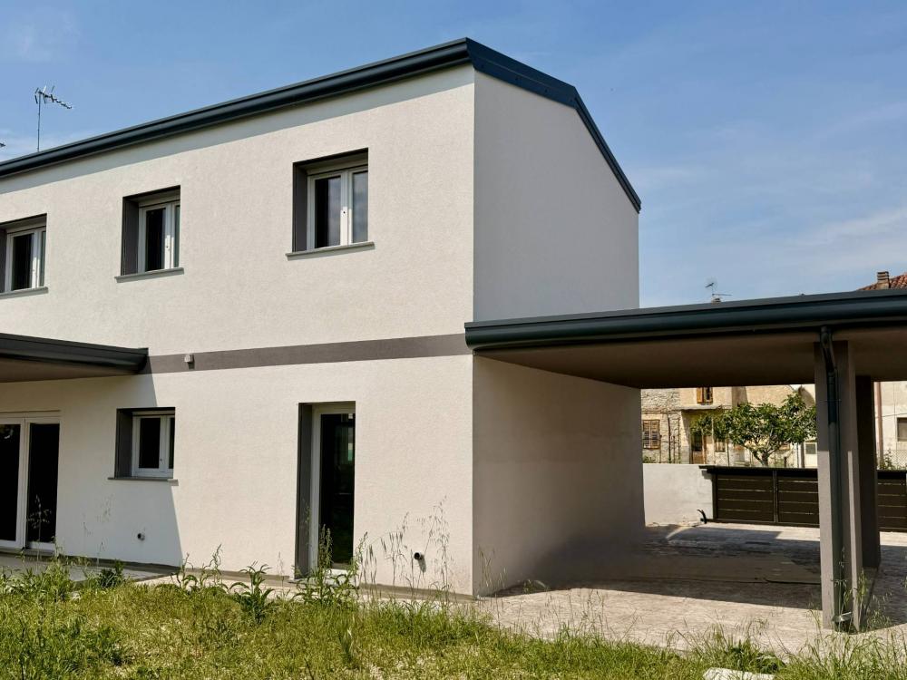 casa indipendente in vendita a Ronchi dei Legionari