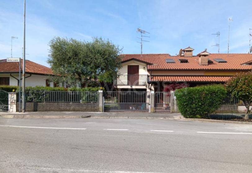 appartamento in vendita a Ronchi dei Legionari in zona Soleschiano