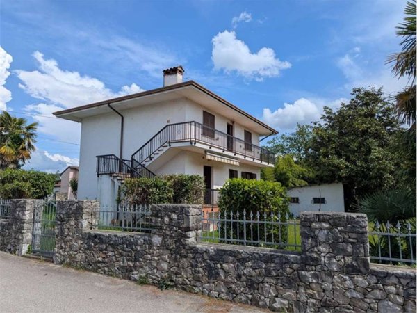 casa indipendente in vendita a Sagrado