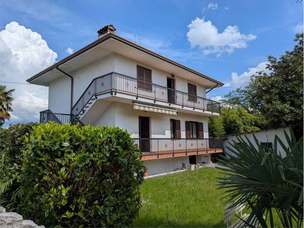 casa indipendente in vendita a Sagrado