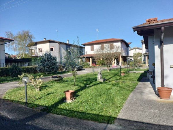 appartamento in vendita a Sagrado