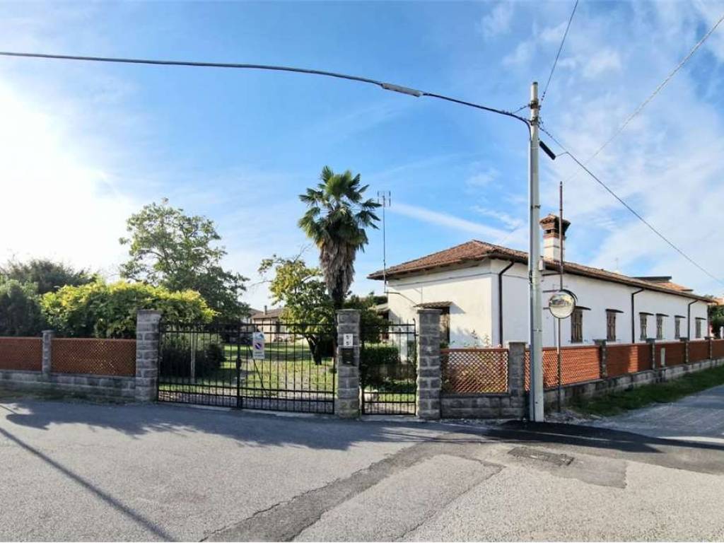 casa indipendente in vendita a Sagrado