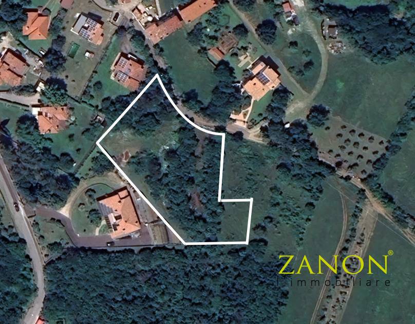 terreno edificabile in vendita a Sagrado in zona San Martino del Carso