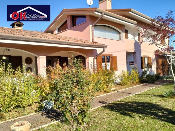 casa indipendente in vendita a Sagrado