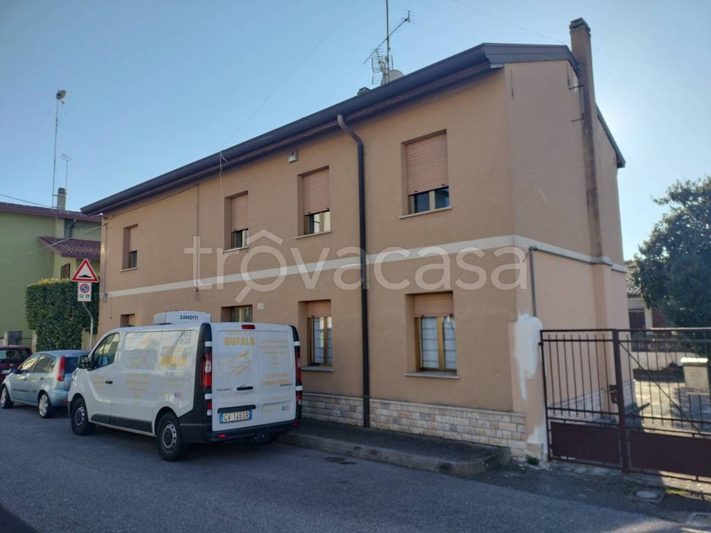 casa indipendente in vendita a Sagrado