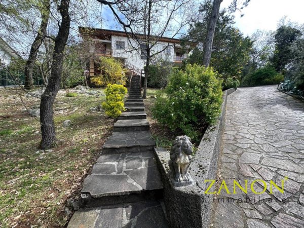 casa indipendente in vendita a Sagrado