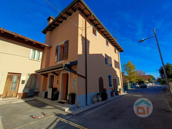 casa indipendente in vendita a San Canzian d'Isonzo in zona Pieris