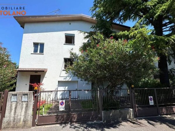 casa indipendente in vendita a San Canzian d'Isonzo in zona Pieris