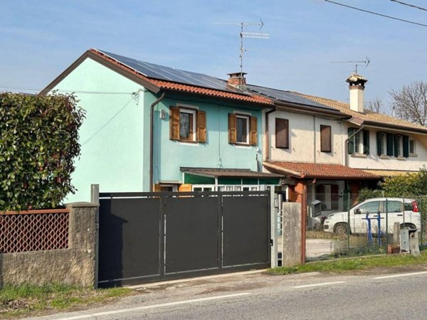 casa indipendente in vendita a San Canzian d'Isonzo