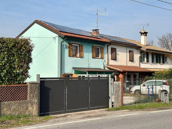 casa indipendente in vendita a San Canzian d'Isonzo