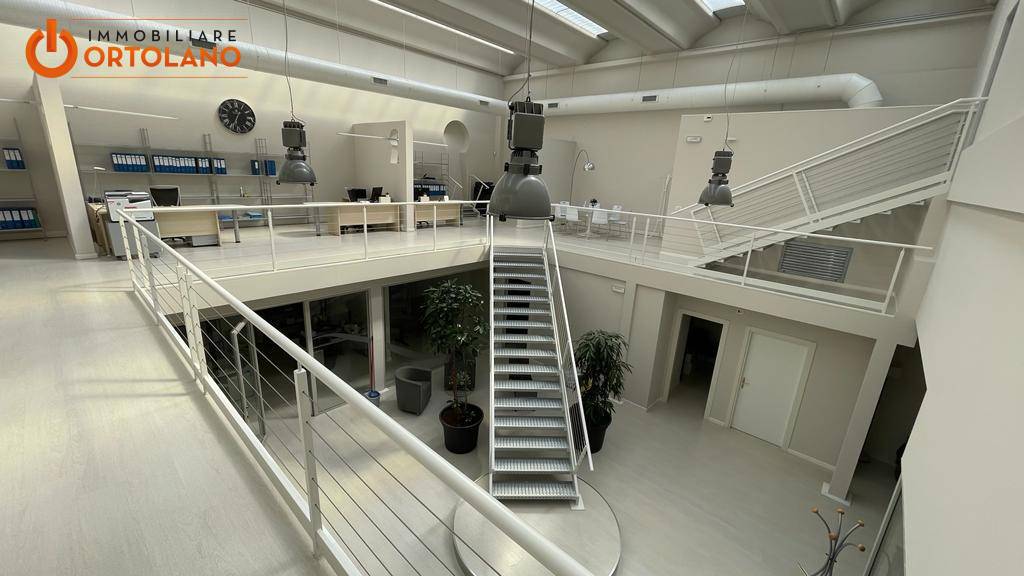 locale commerciale in vendita a San Canzian d'Isonzo