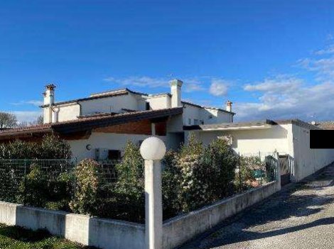 negozio in vendita a San Canzian d'Isonzo