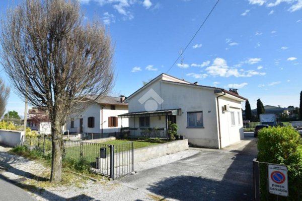 casa indipendente in vendita a San Canzian d'Isonzo in zona Pieris