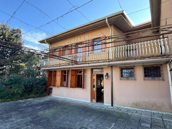 negozio in vendita a San Canzian d'Isonzo in zona Pieris