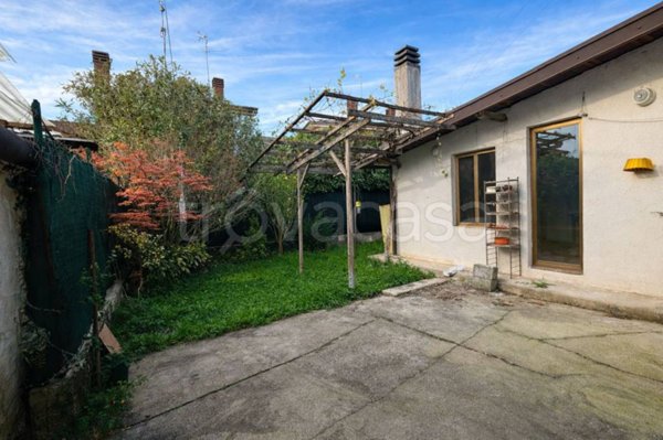 casa indipendente in vendita a San Canzian d'Isonzo
