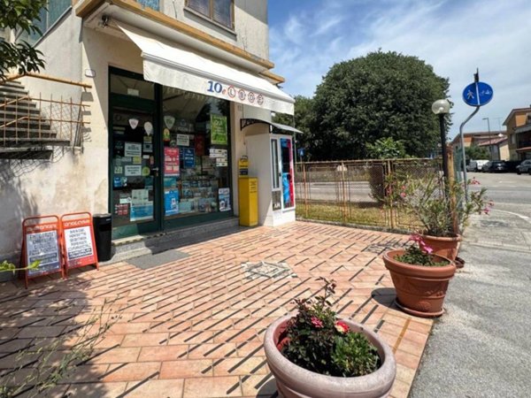 negozio in vendita a San Canzian d'Isonzo in zona Begliano