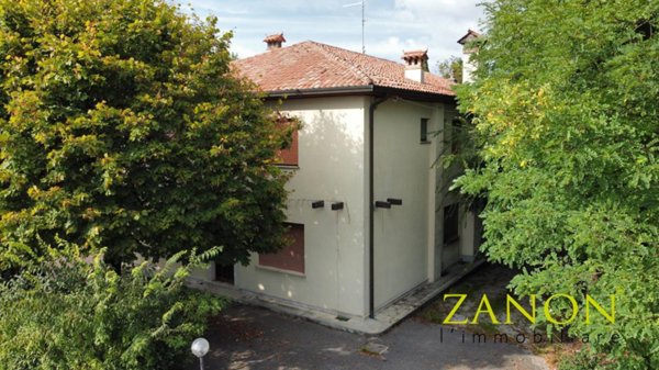 casa indipendente in vendita a San Lorenzo Isontino