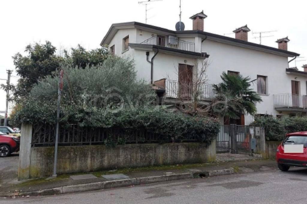 casa indipendente in vendita a San Pier d'Isonzo
