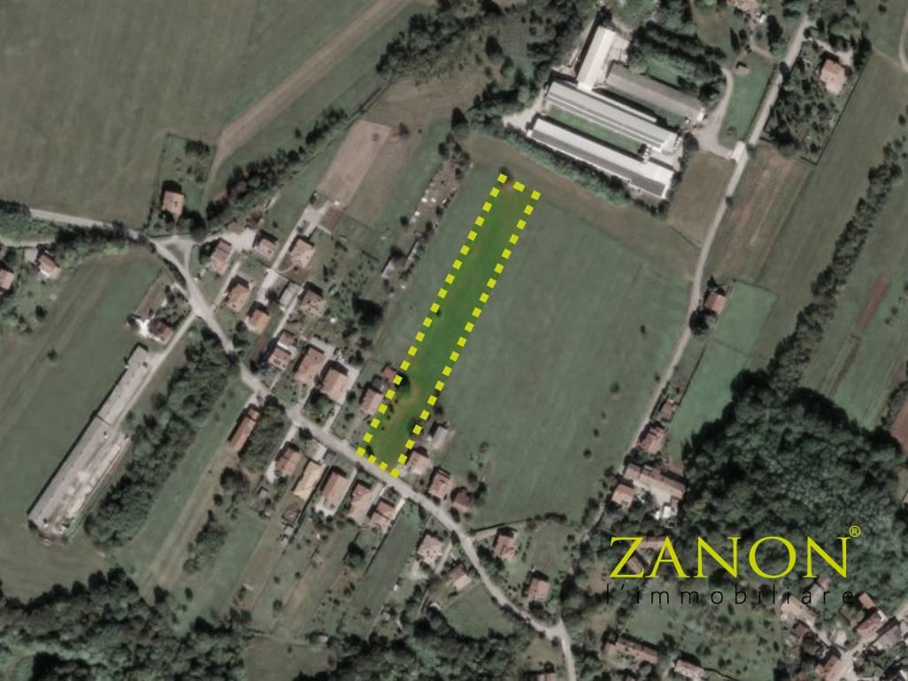terreno edificabile in vendita a Savogna d'Isonzo in zona Peci
