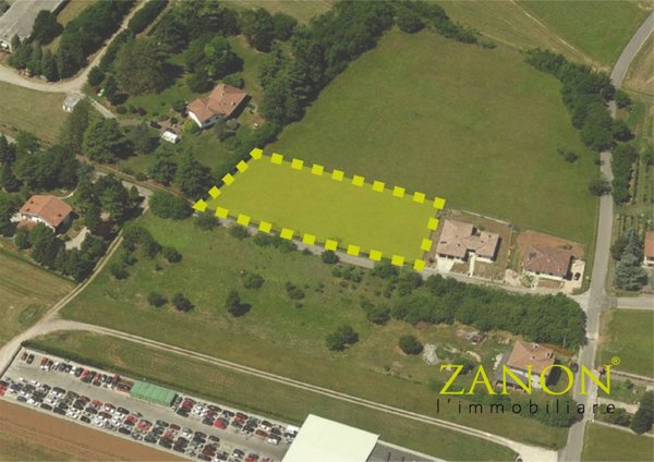 terreno edificabile in vendita a Savogna d'Isonzo in zona Peci