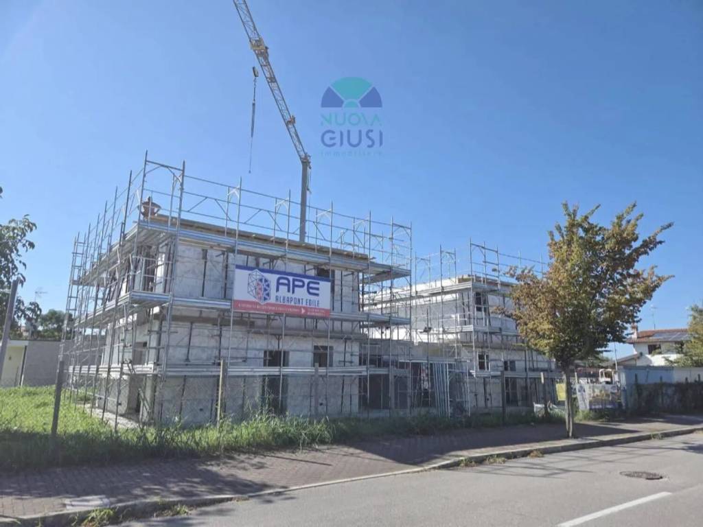 casa indipendente in vendita a Staranzano