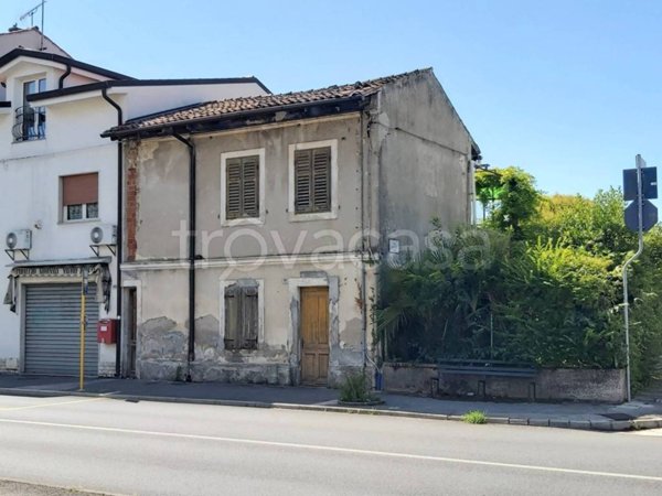 casa indipendente in vendita a Staranzano
