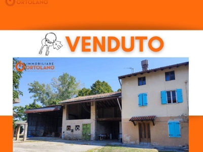 casa indipendente in vendita a Staranzano
