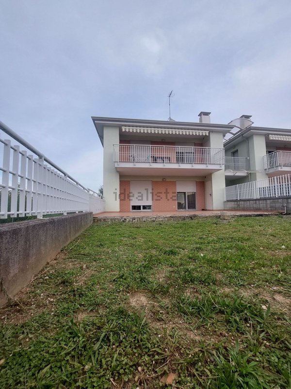 appartamento in vendita a Staranzano