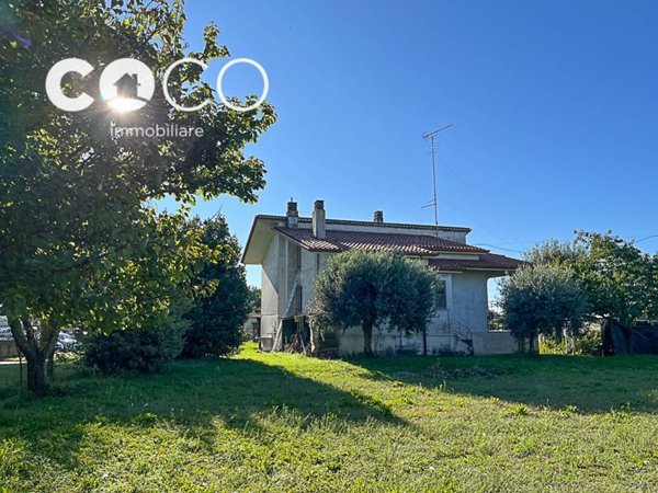 casa indipendente in vendita a Staranzano in zona Bistrigna