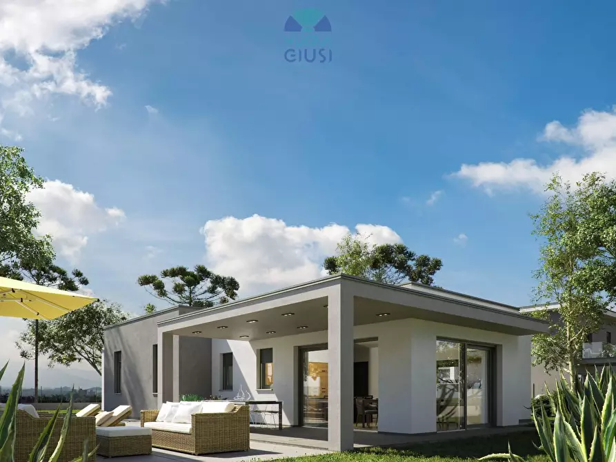 casa indipendente in vendita a Staranzano